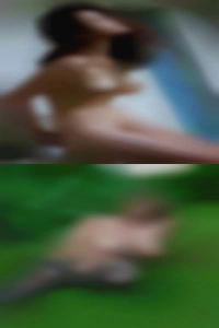 AR swinger connection naked woman.